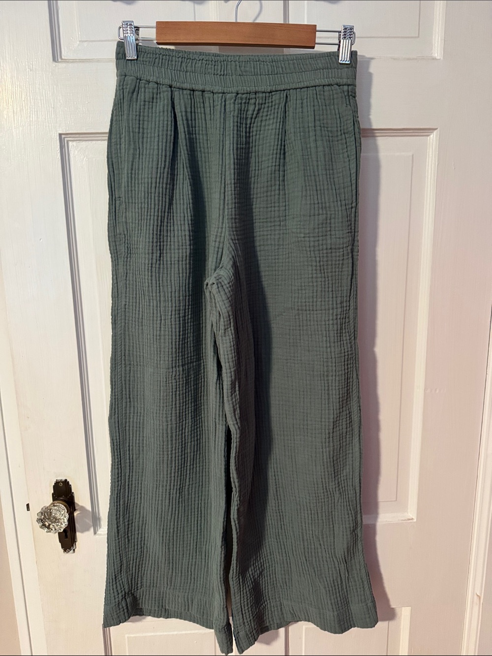 Madewell Crinkled Waffle Knit Wide Leg Sage Green Pull On Pants Size XS